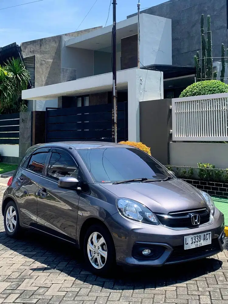 BRIO E 2018 CVT AT LOW KM.!!