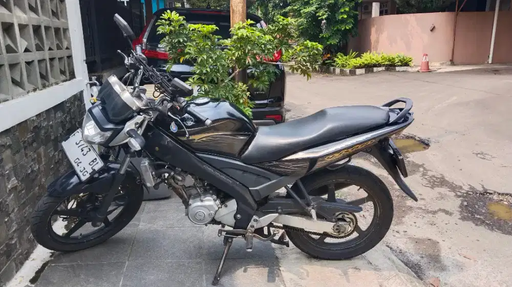Dijual motor vixion