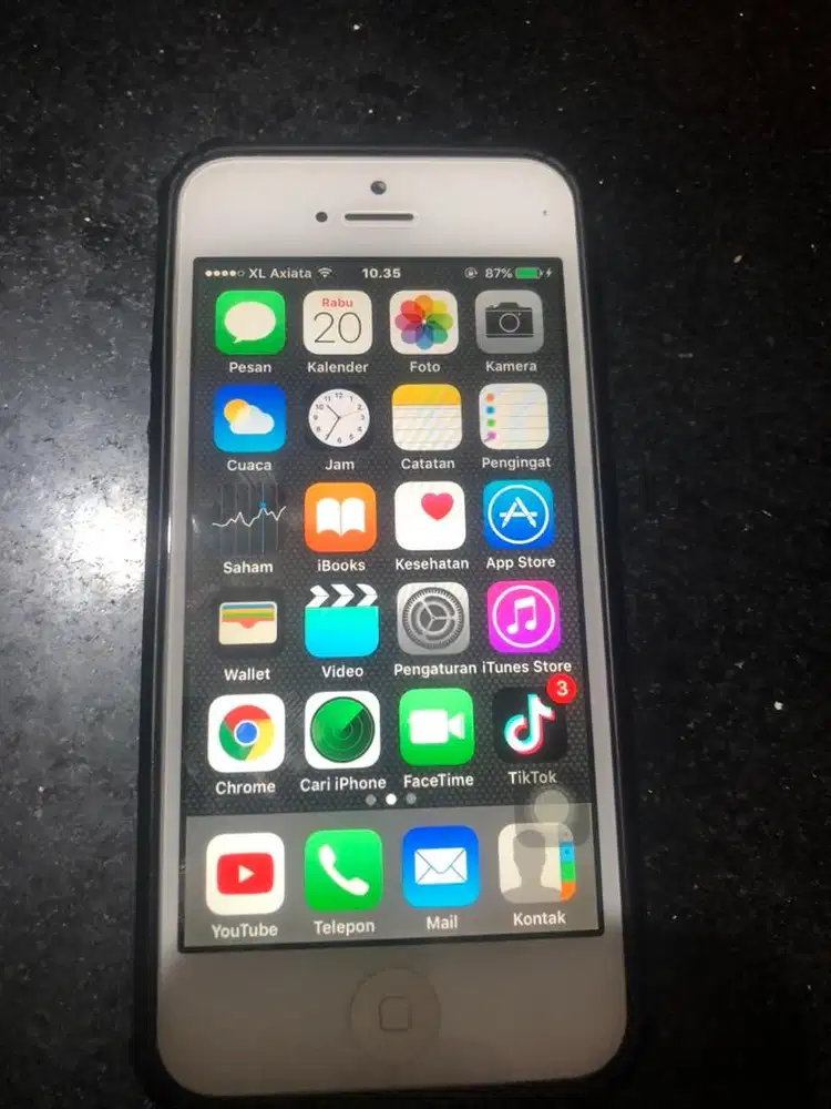 Jual iphone lama masih normal mulus