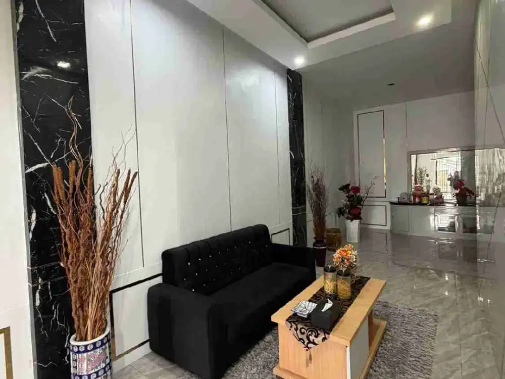 Villa Mewah Full Furnished Jl. STM - Alfalah