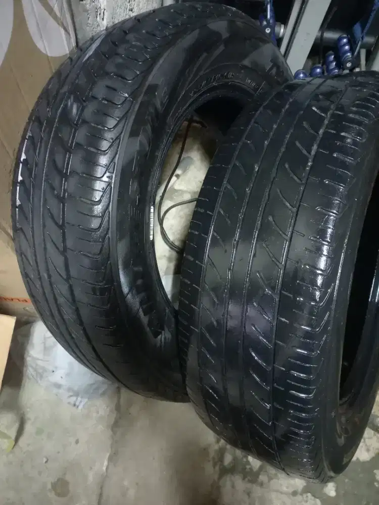 Ban Breedgestone 195, 65 ,r15