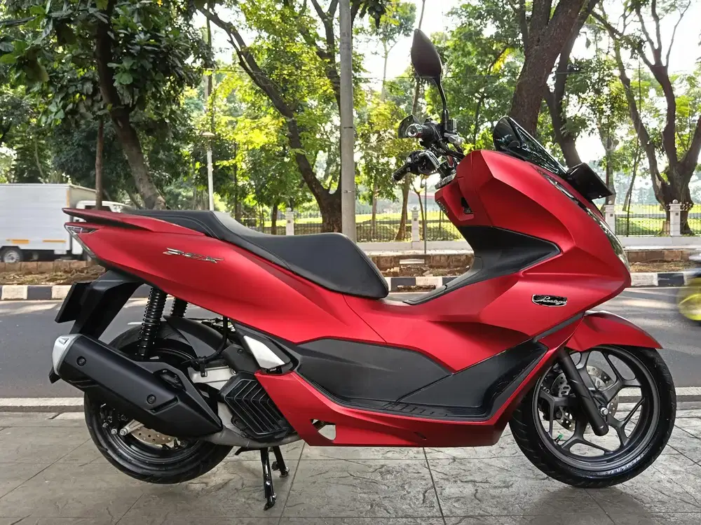 DP MINIM 2.500 CASH KREDIT NEW HONDA PCX 160 CBS ISS THN 2022 PJK ON