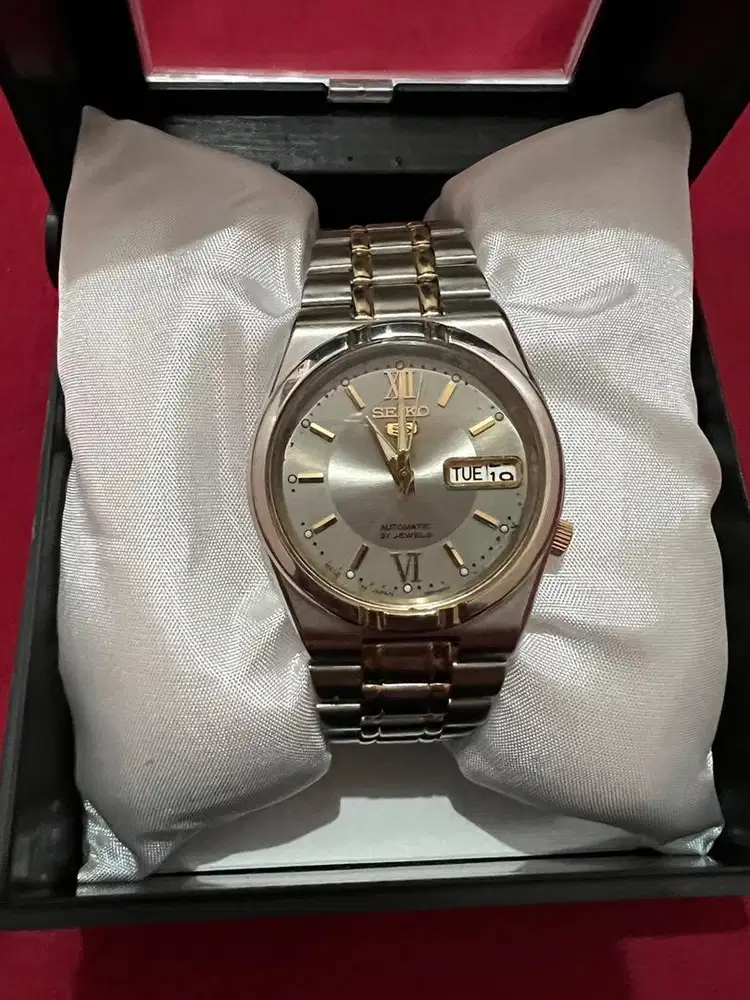 Jam tangan seiko vintage
