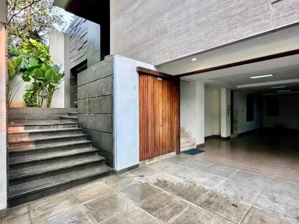 Dijual Rumah Mewah Modern Tropical Ada Swimming Pool Lokasi Strategis Dekat Pondok Indah Mall di Pondok Indah Jaksel Oc-17695