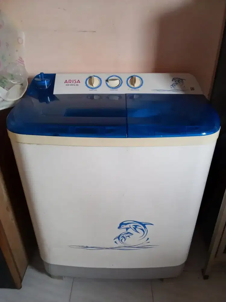 Mesin Cuci Arisa 10kg Siap Pakai.
‎Putaran Pencuci & Pengering Kencang