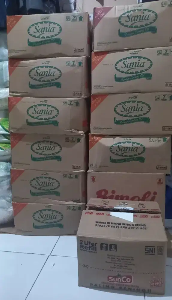 Minyak goreng sania kemasan 2 liter