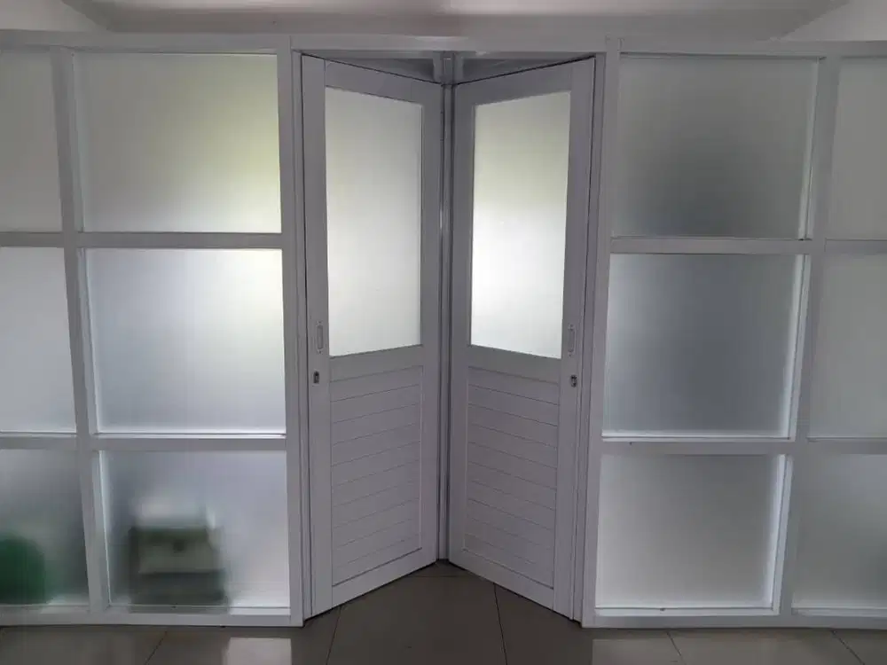 Kusen Alumunium - Pintu - Jendela