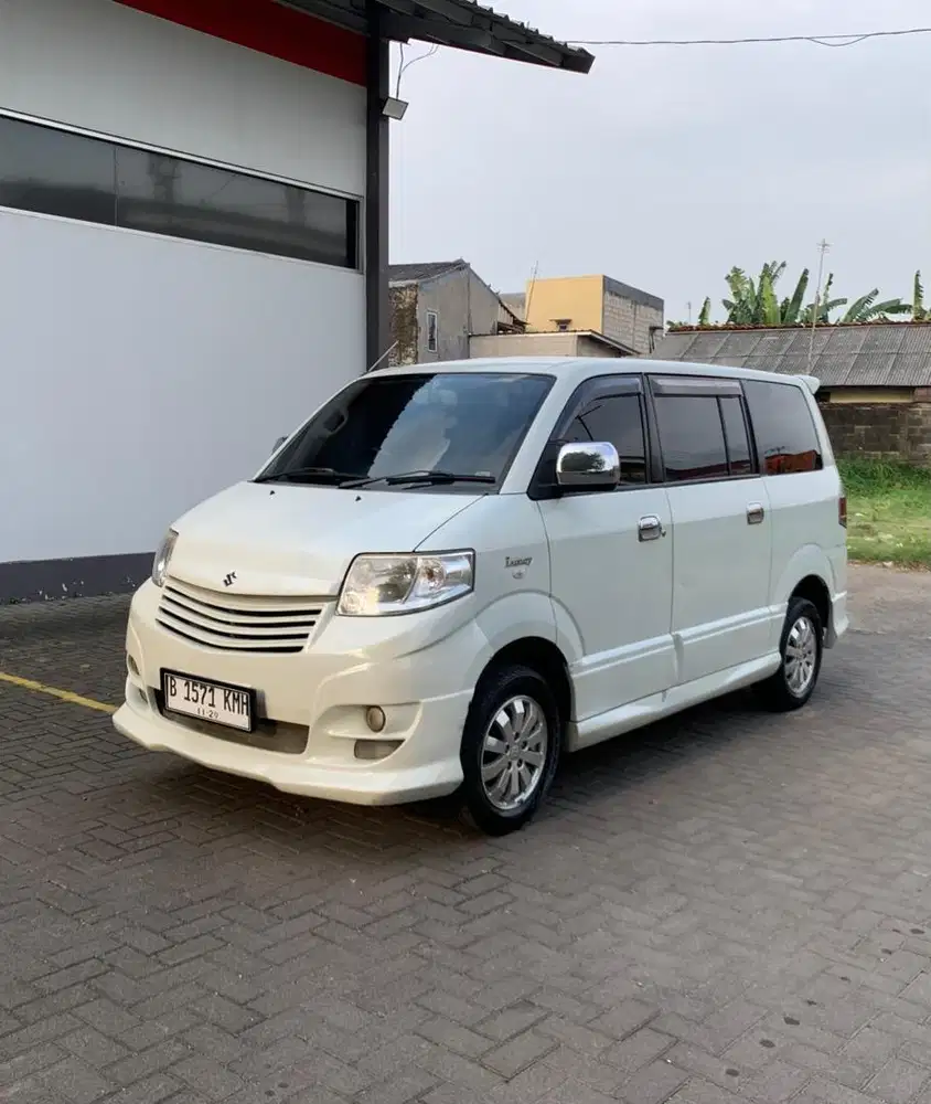 APV SGX Lux 2011