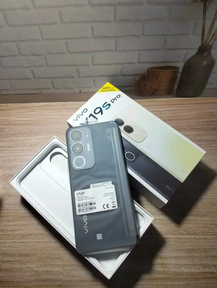 Vivo y19s pro ram 6/128 fullset mulus