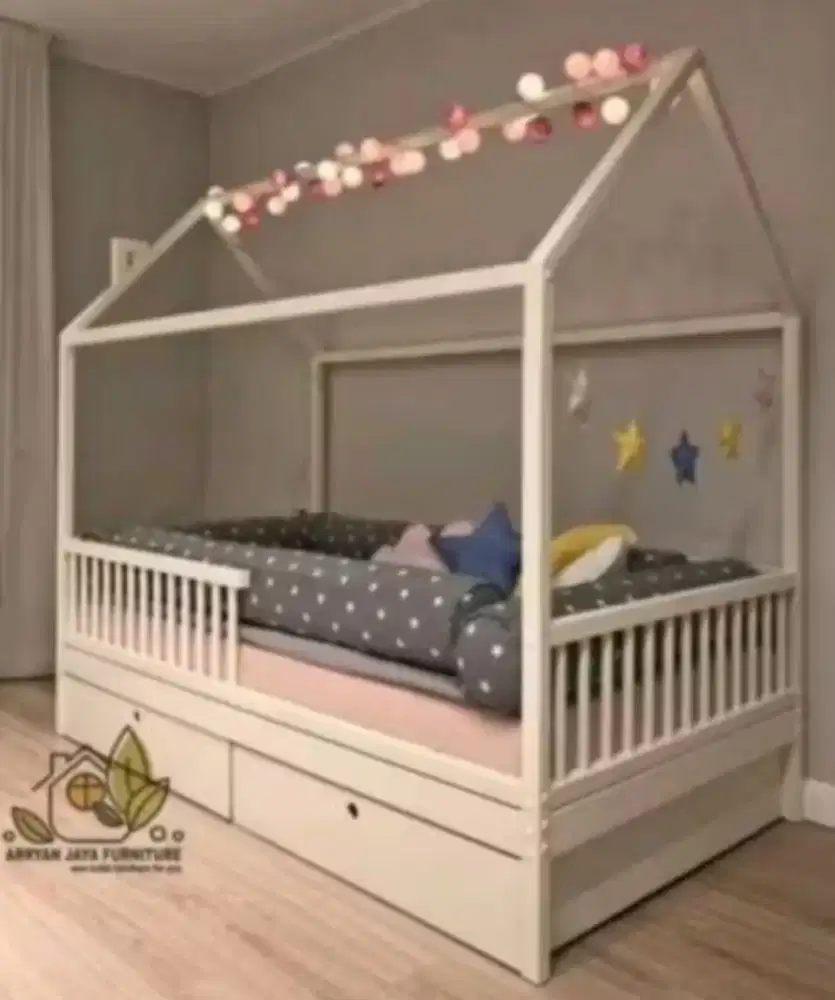 Jual Cepat Dipan Ranjang Kasur Anak Kayu Estetik Baru Ada Laci