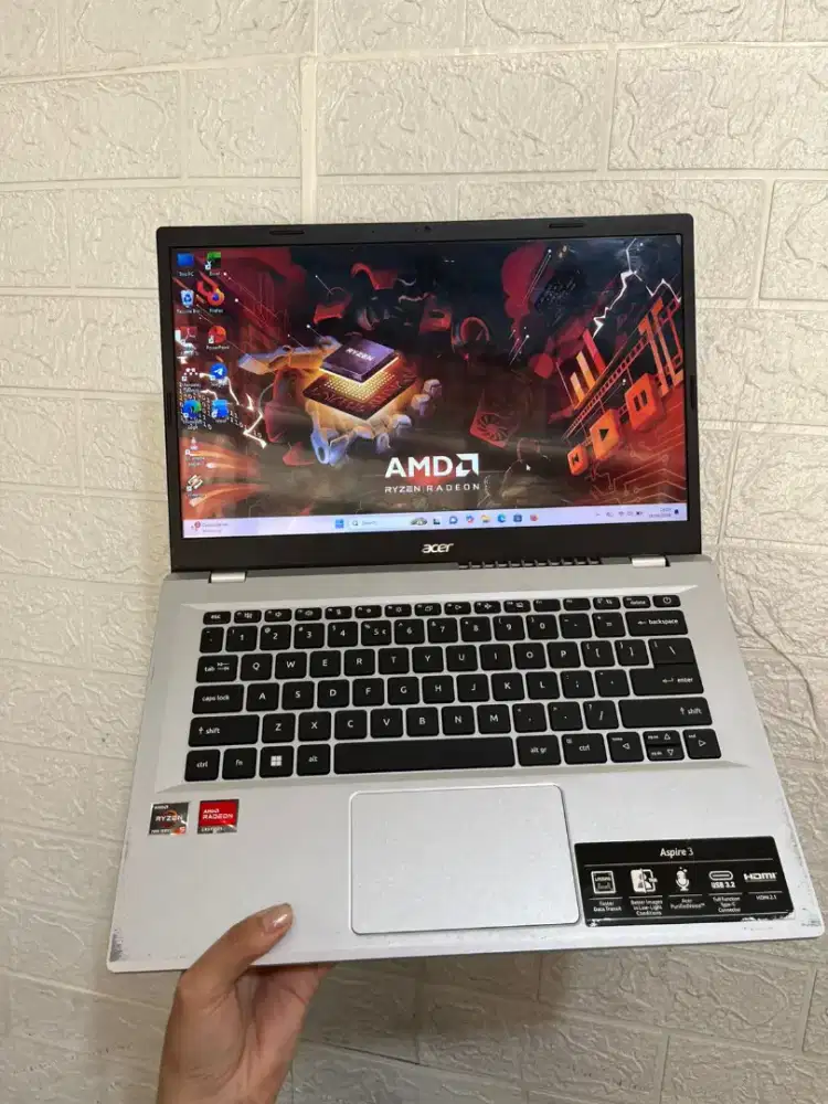 Jual Laptop Acer Aspire 3-A314 Ryzen 5-7520U Laptop Ram 8/512 GB SSD
