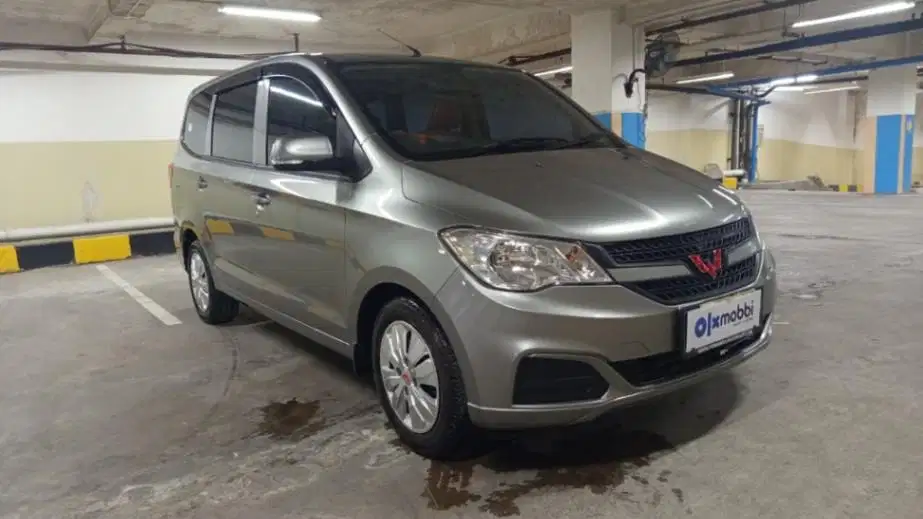 DP MURAH Wuling Confero 1.5 Bensin-MT 2021 CNZNB
