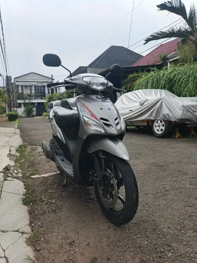 MIO SPORTY 2008 5TL GREY