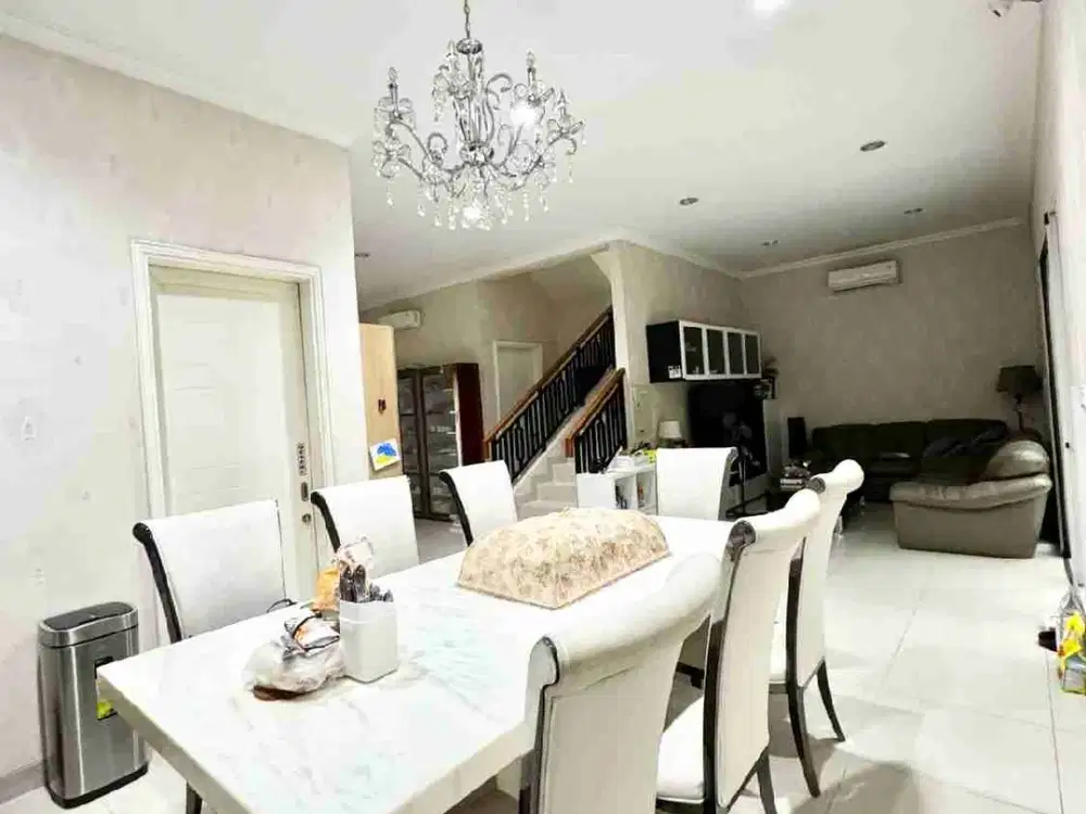 Rumah Maxwell Scientia Summarecon Serpong 10x18 Semi Furnish Sudah Renov 4+1 KT