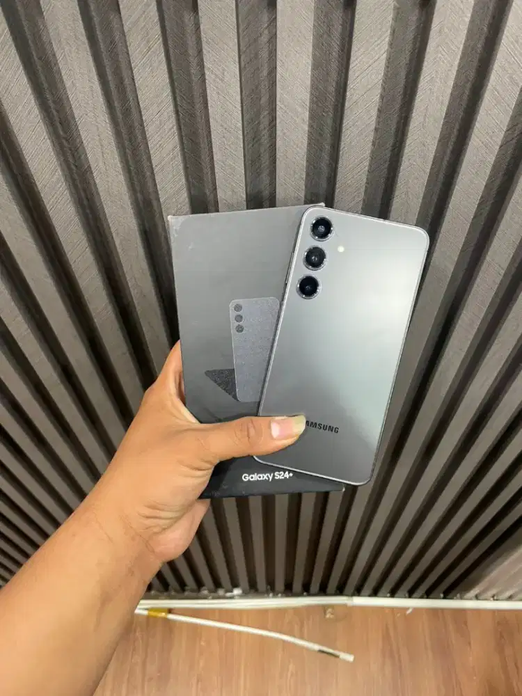 Samsung Galaxy s24+
