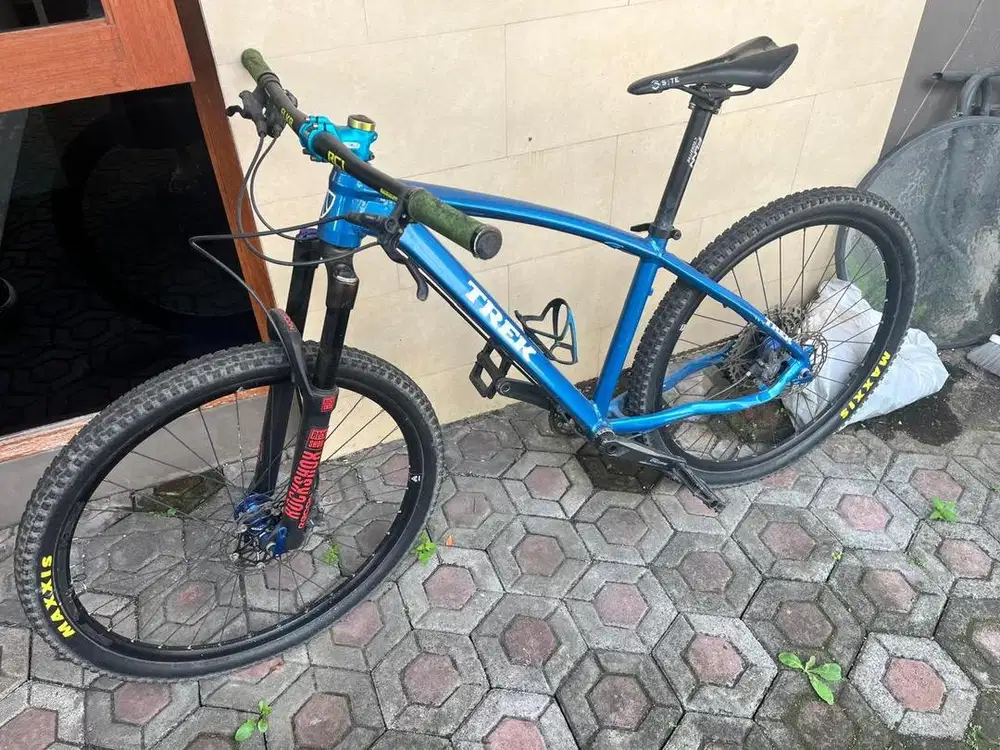 sepeda mtb bekas