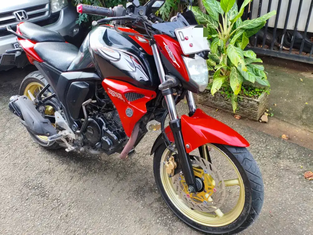Yamaha Byson tahun 2015 pajak aktif panjang