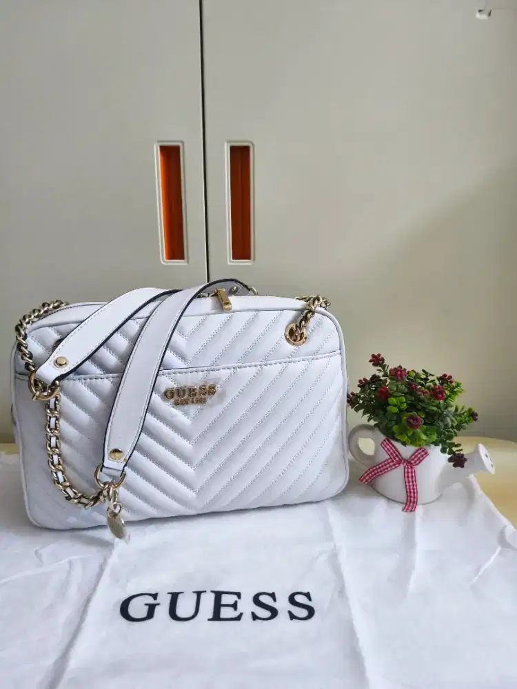 Tas Guess
Original