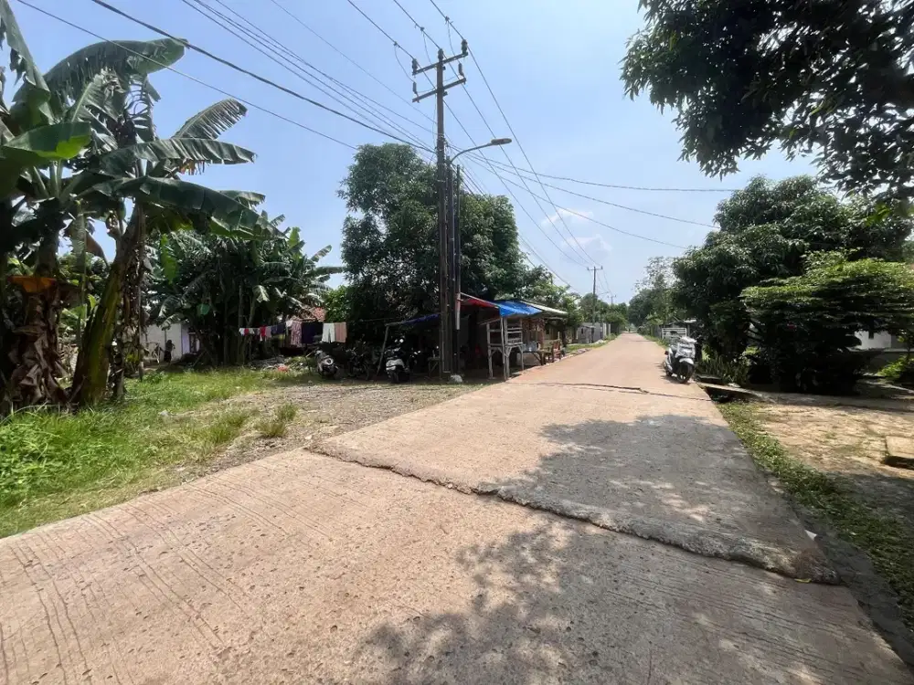 Kavling Tepi Jalan 14 Menit Gerbang Tol Legok, Lokasi Strategis