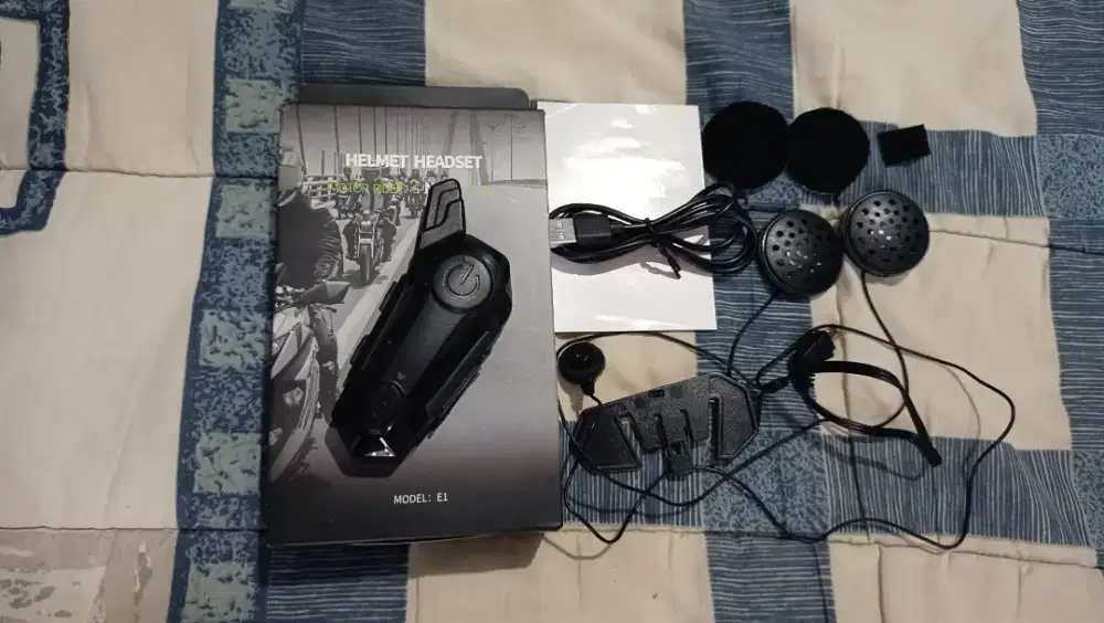 Bluetooth Headset Helm Fullface / Intercom Helm Fullface E1