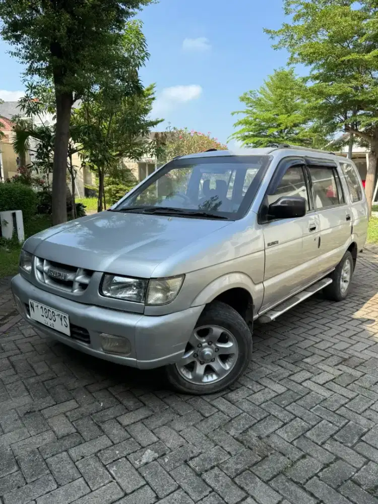 Panther LS tahun 2003 manual warna silver