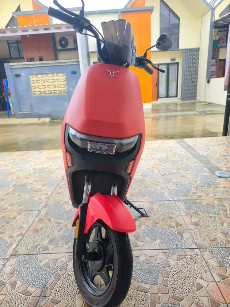 SEPEDA LISTRIK UWINFLY M70 2026