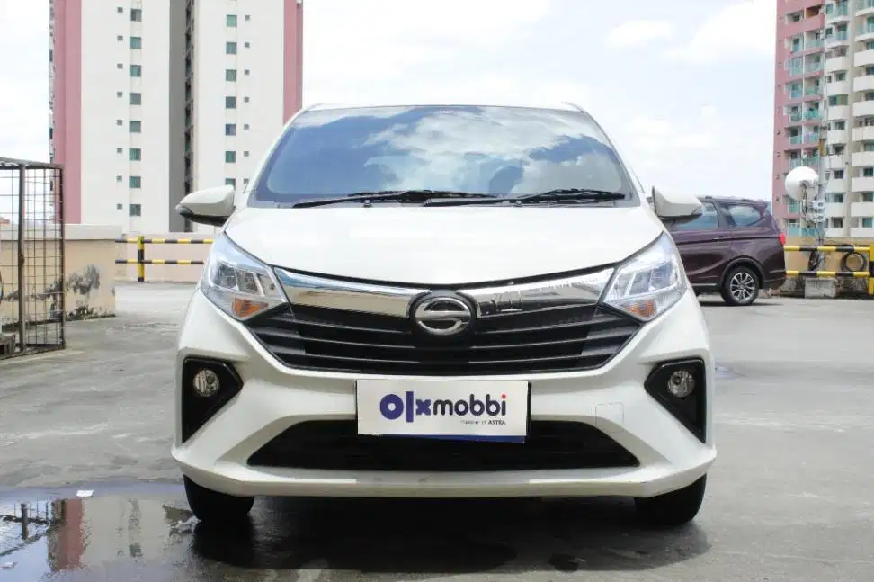 TDP 6,JT, Daihatsu Sigra 1.2 R Bensin-MT Putih 2020