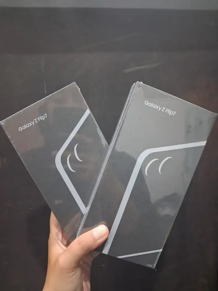 SAMSUNG Z FLIP 7 256GB NEW GARANSI RESMI