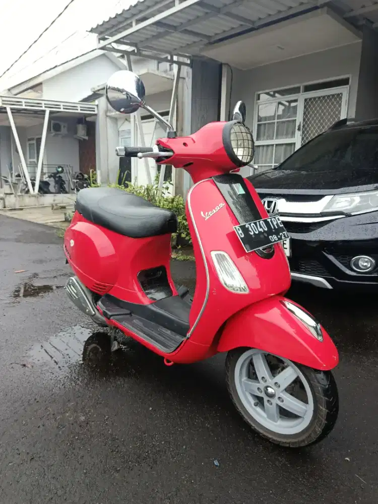 Vespa LX 2012 125cc IRITTTT Motor Normal Surat Komplit