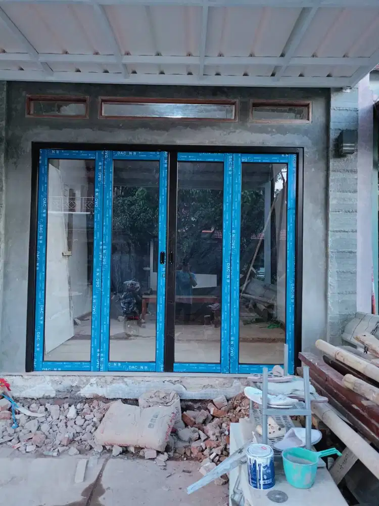 Kusen Alumunium - Pintu - Jendela