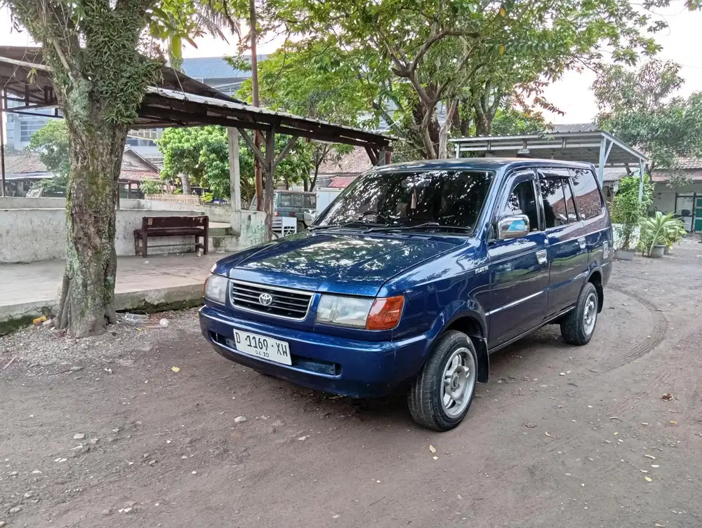 Toyota Kijang 1997 Bensin