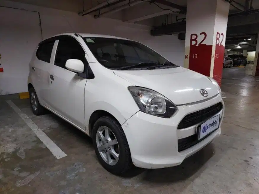 DP MURAH Daihatsu Ayla 1.0 M Bensin-AT 2013 Putih CSYNB