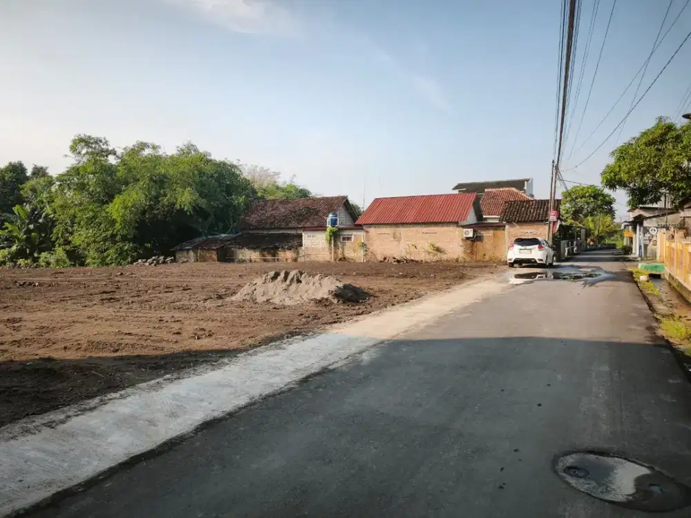 Tanah Strategis Dekat Hotel Hyatt Jogja dan Pintu Tol Monjali, Siap Bangun dan SHM Pekaranga