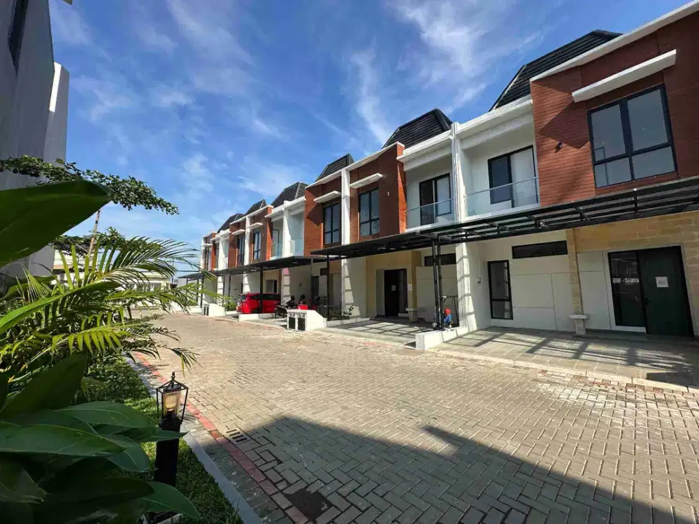 RUMAH 2 LANTAI BARU SIAP HUNI PUSPITEK SERPONG