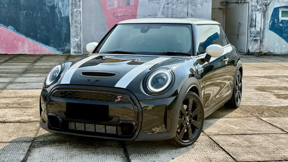 [KM 1.000 PERAK]MINI COOPER S 2.0 TURBO LCI F56 3 DOOR 2023 LIKE NEW