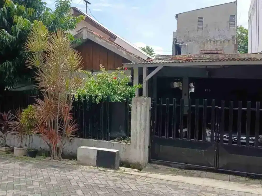 Semolowaru Terawat Strategis dekat MERR