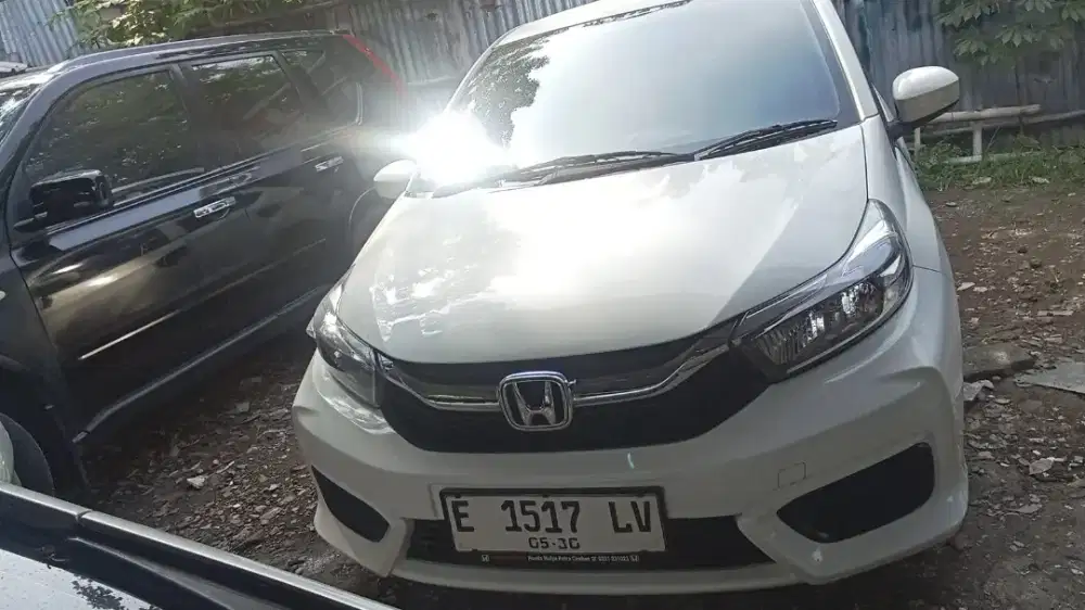 Jual mobil Honda Brio Satya