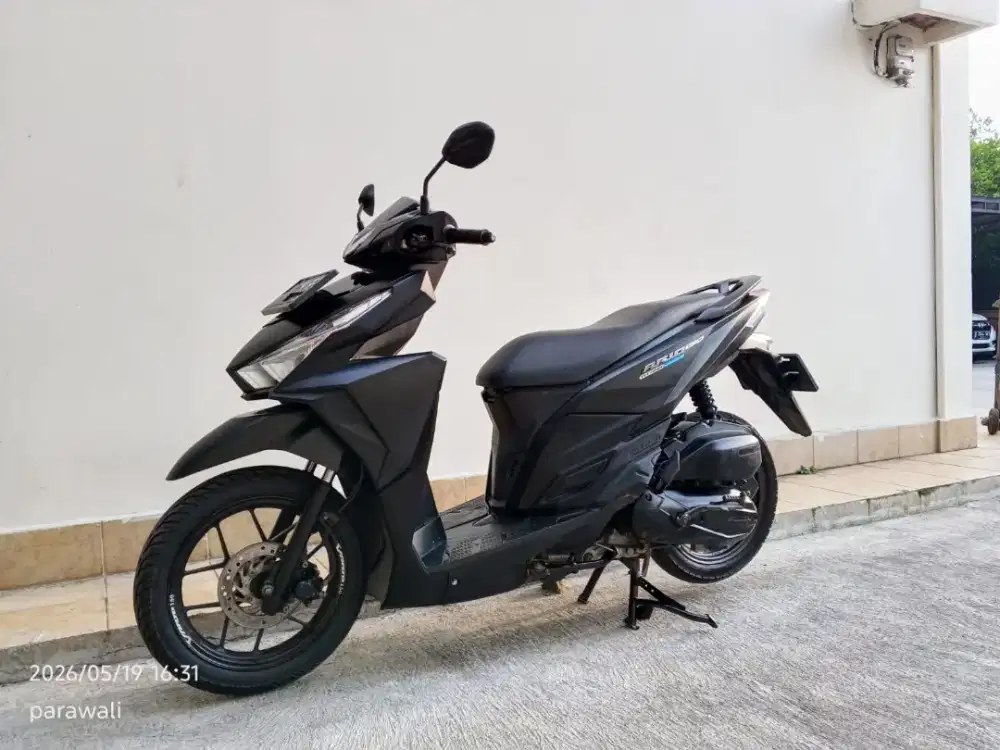 HONDA VARIO 150 OLD TAHUN 2015 CASH ONLY