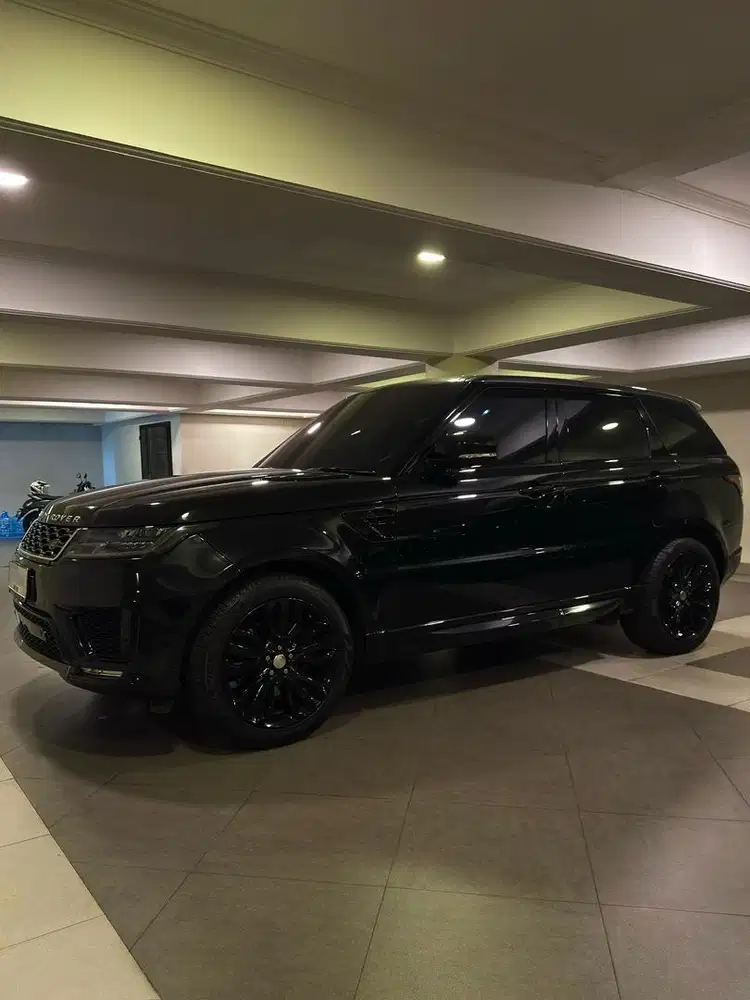 (CASH) Range Rover Sport Autobiography 2014