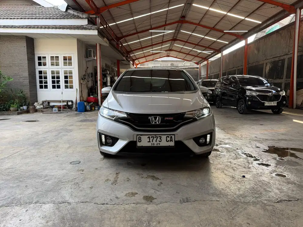 Honda Hazz RS CVT AT MATIC 2014 Silver km90rban antik