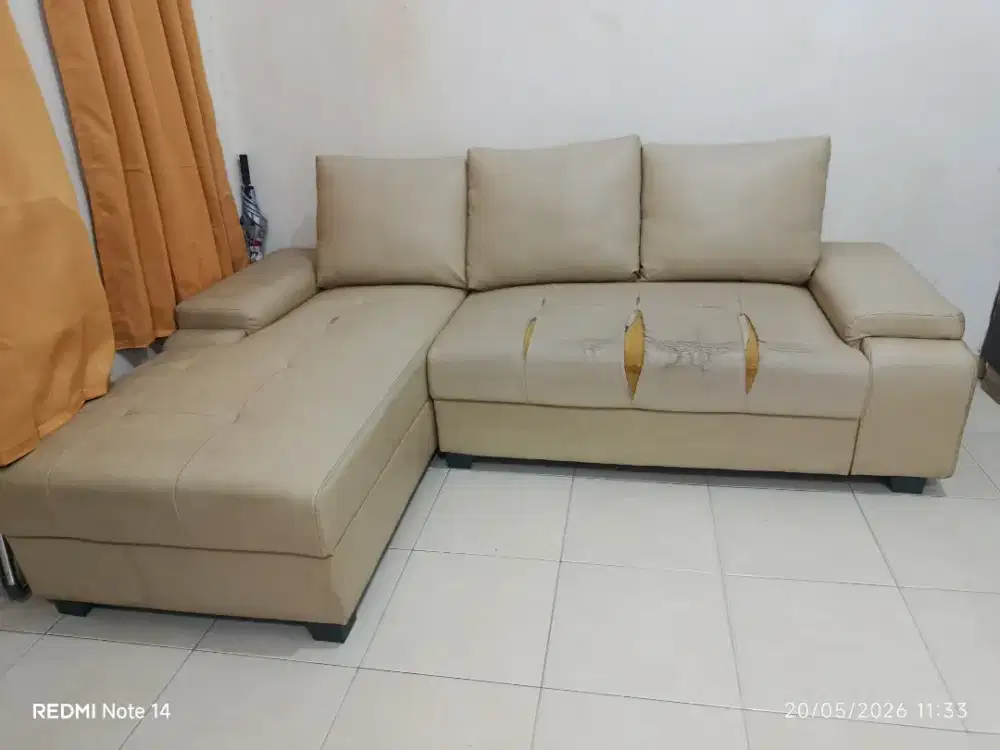 Sofa L vassa second /bekas