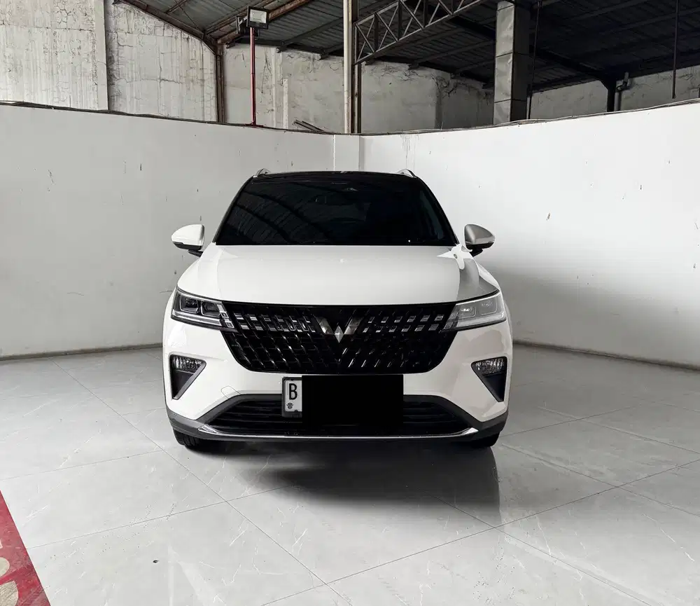Wuling alvez EX at km 22 rb