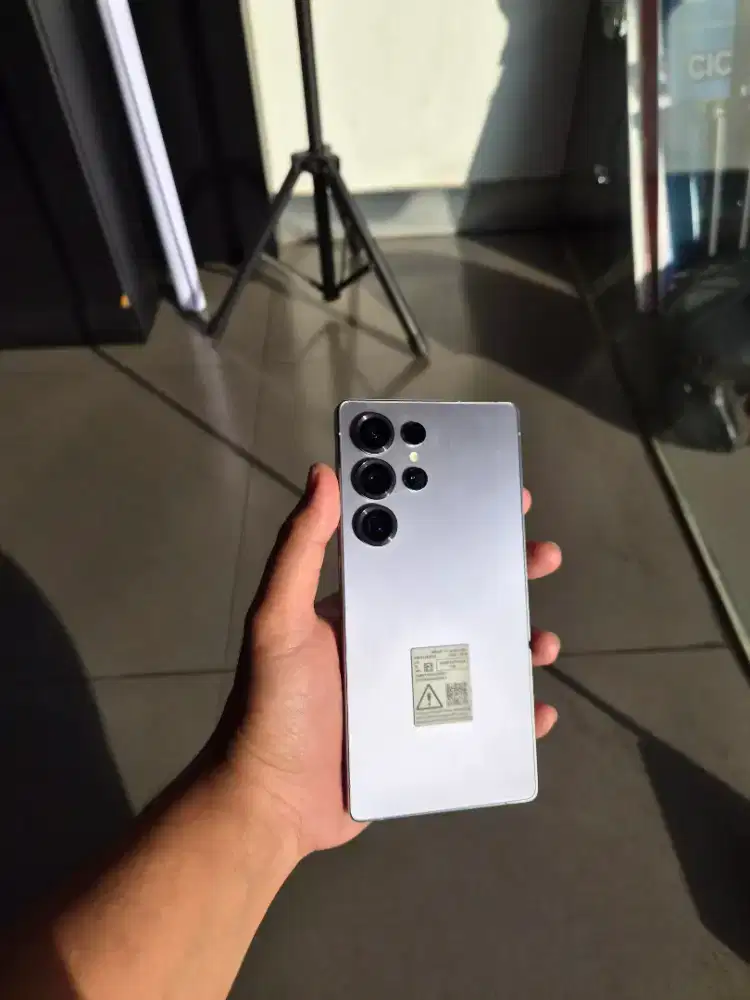 SAMSUNG S25 ULTRA