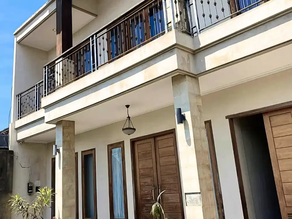 FOR SALE MODERN HOUSE 2ND FLOOR WITH BEAUTY LARGE GARDEN AT SESETAN, DENPASAR
