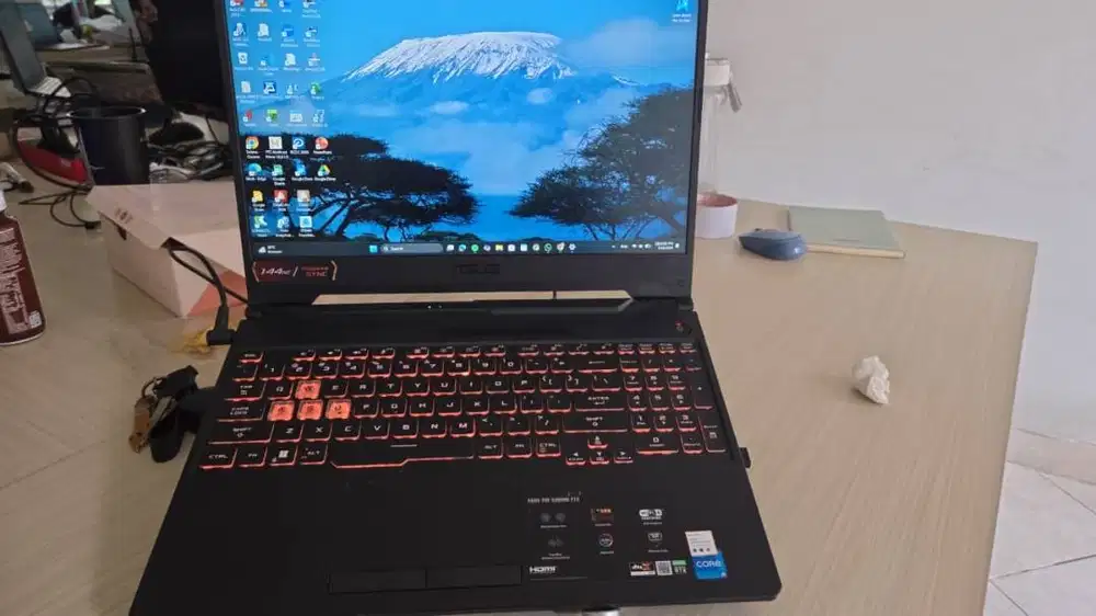 Laptop ASUS TUF GAMING F15 FX506HC