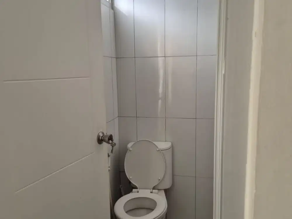 Dijual Rumah Cluster Napolly 3 BR 2 Lantai Siap Huni, Gading Serpong