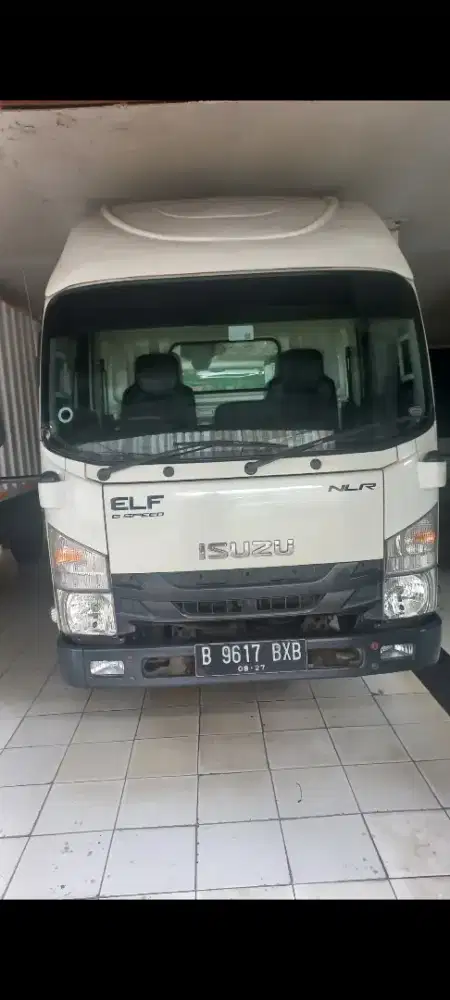 Isuzu Elf 4 roda LONG Box 2022