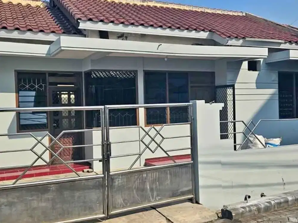 Kutisari Siap Huni Terawat Lokasi Strategis