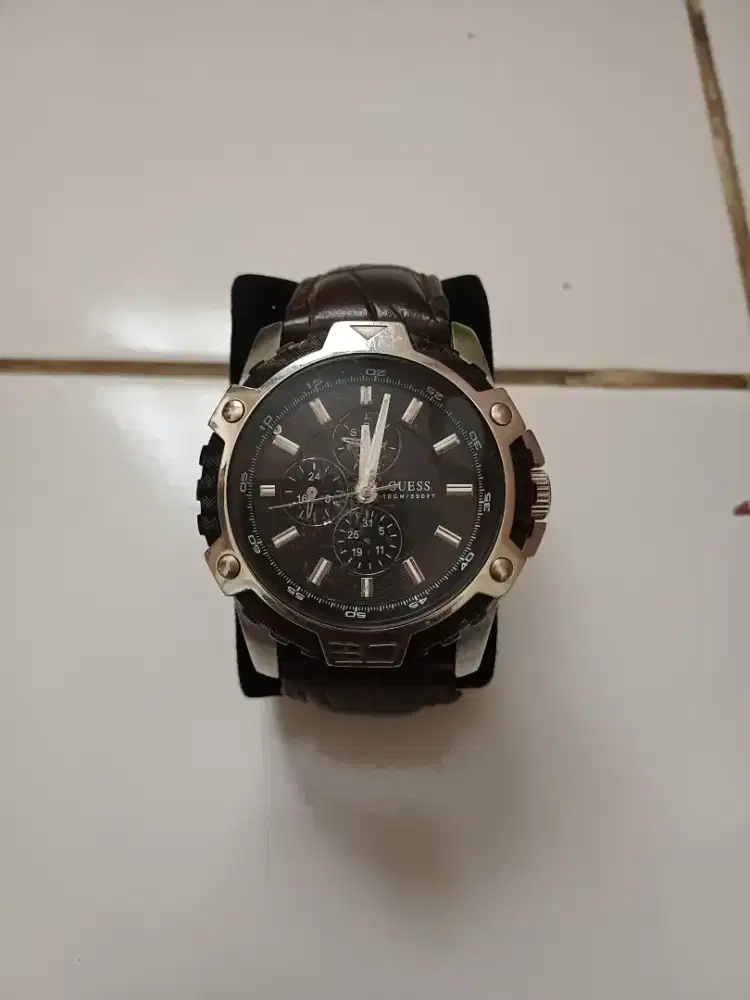 Jam Guess W1558W1