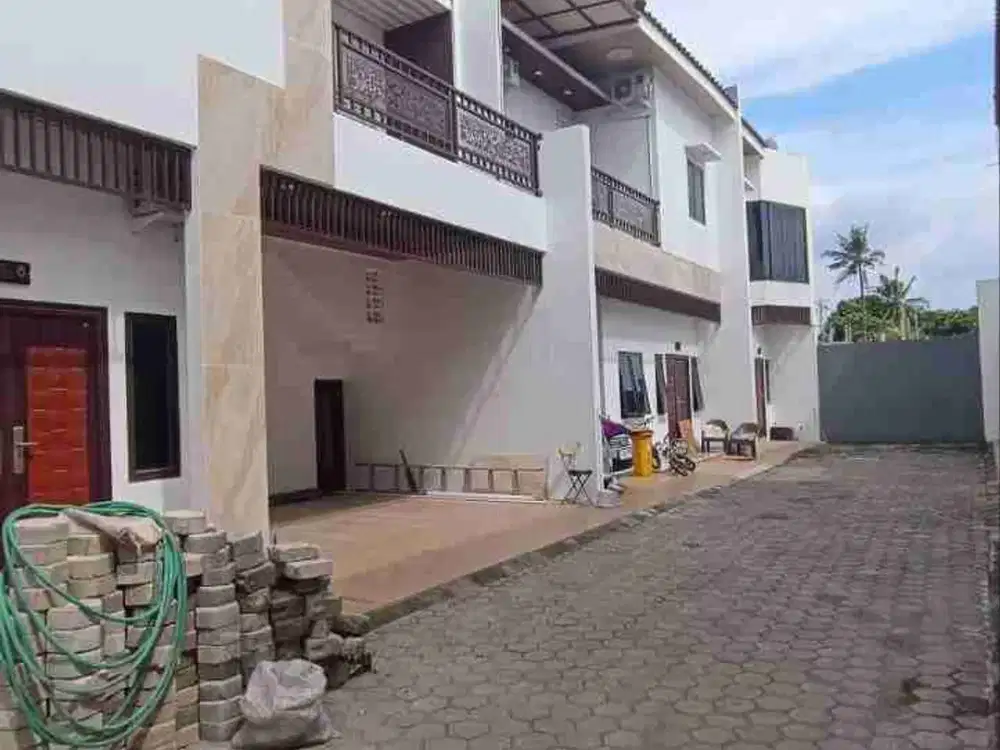 RUMAH 2 LANTAI SIAP HUNI JATIWARINGIN BEKASI
